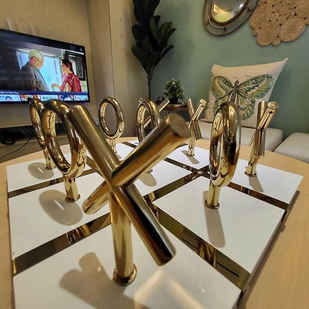 Muggle Stay Guest House - Bonifacio Global City Taguig 마닐라 외부 사진