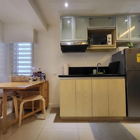 Muggle Stay Guest House - Bonifacio Global City Taguig 마닐라 외부 사진