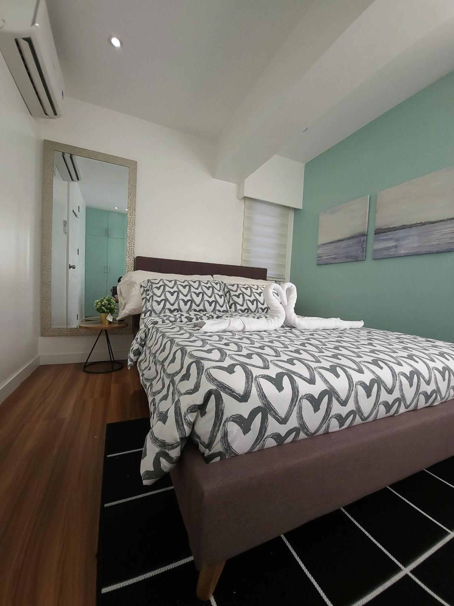 Muggle Stay Guest House - Bonifacio Global City Taguig 마닐라 외부 사진
